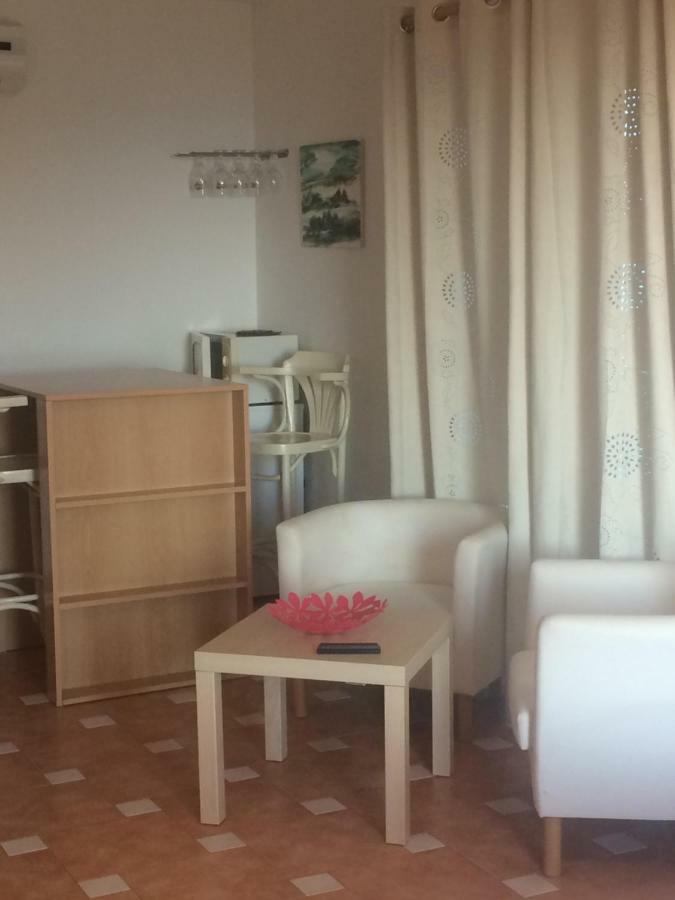 Apartments Loncaric Banjol المظهر الخارجي الصورة